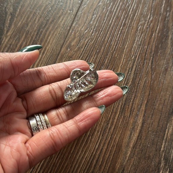 HAT BROOCH - Picture 4 of 4